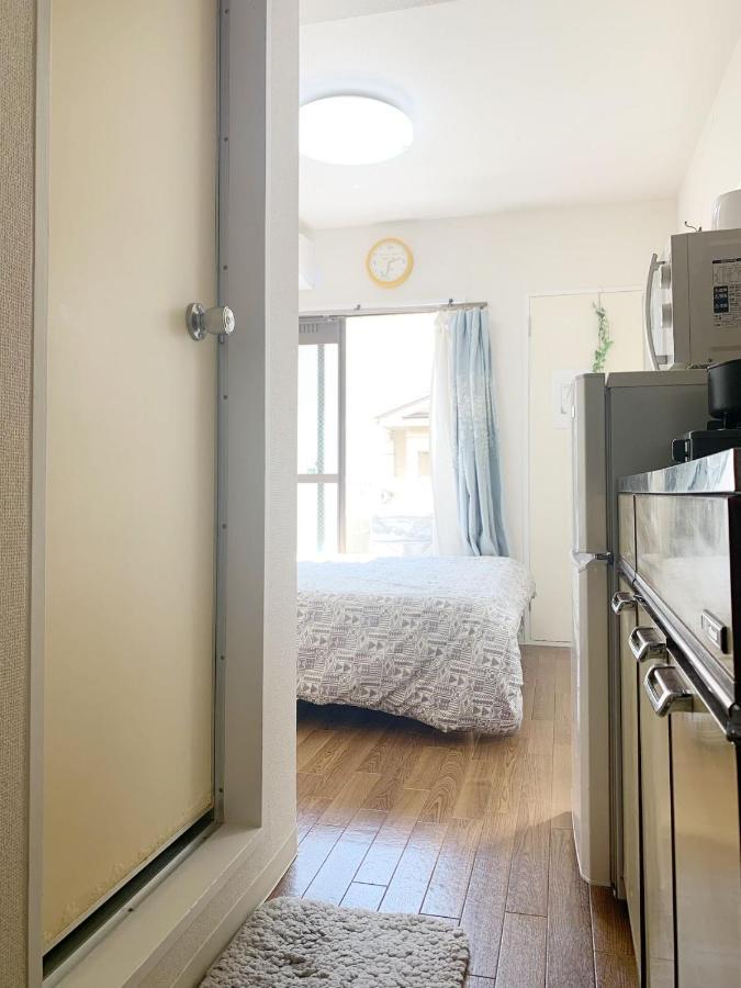 Apartment Shinjuku Residence: Nishi-shinjuku Metro Convenience *