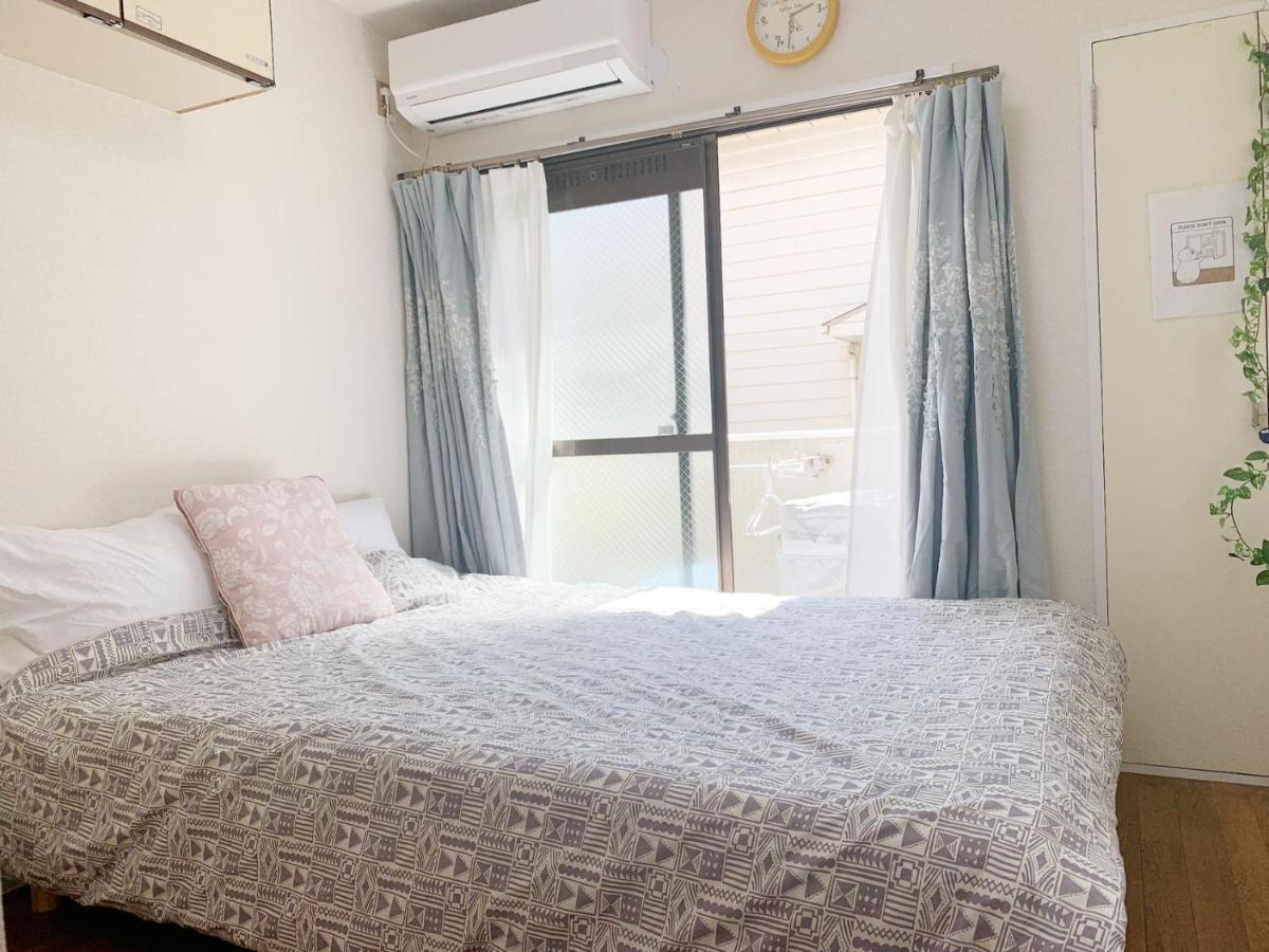 Apartment Shinjuku Residence: Nishi-shinjuku Metro Convenience Tokyo